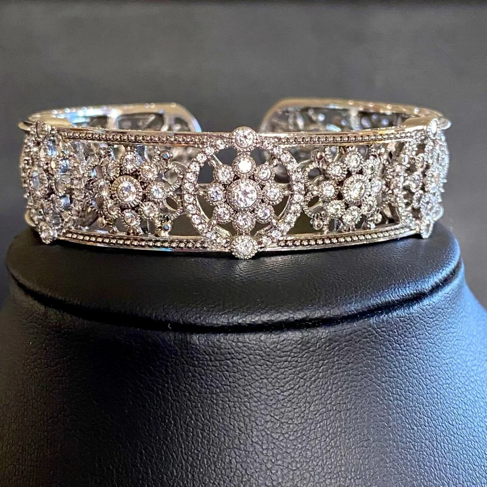 Judith Ripka bracelet - Picture 1 of 13